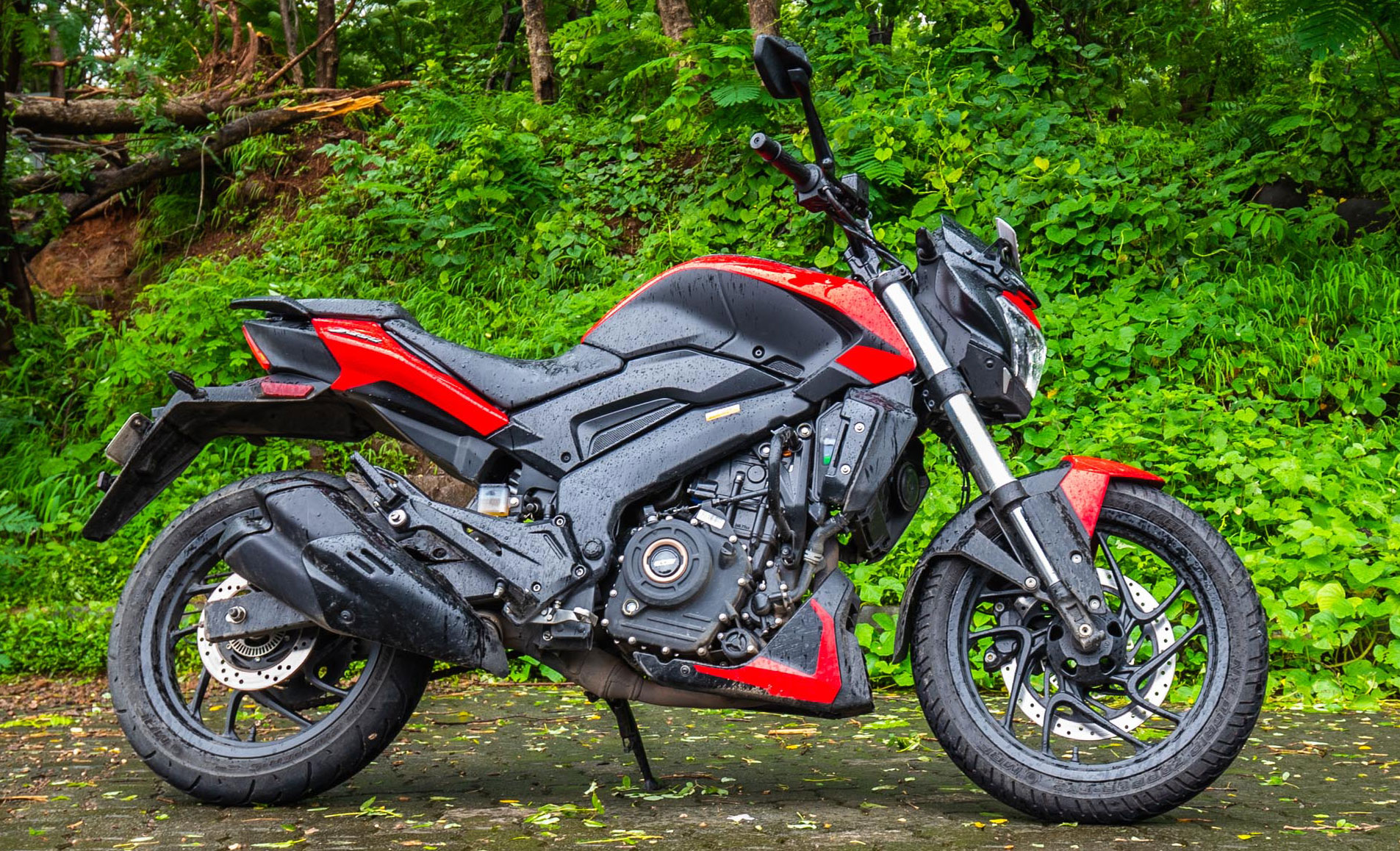 Your Subtle Guide To Buy The Best Bikes Under 2 Lakhs